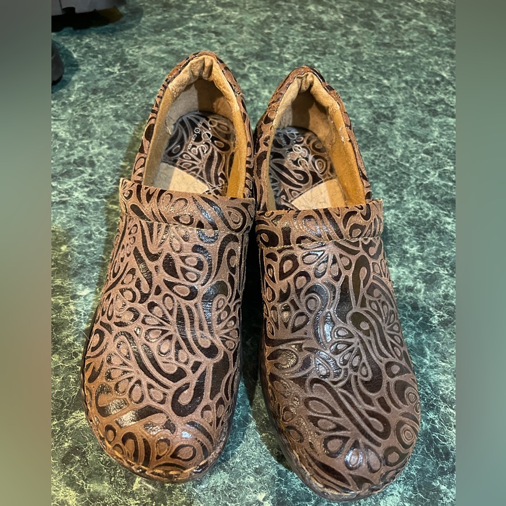 BOC’s Womens Shoes